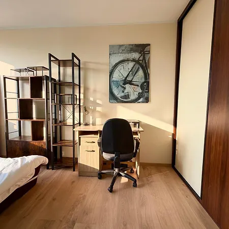 Zaporoska Skyline View By Bookinghost Apartman Wrocław