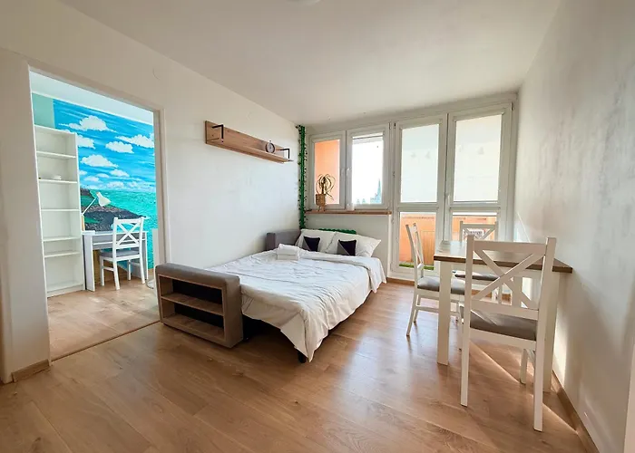 Zaporoska Skyline View By Bookinghost Wrocław