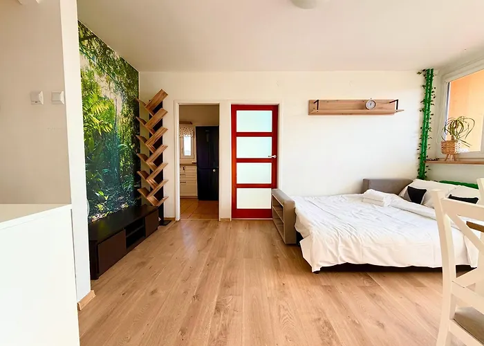 Zaporoska Skyline View By Bookinghost Apartman *