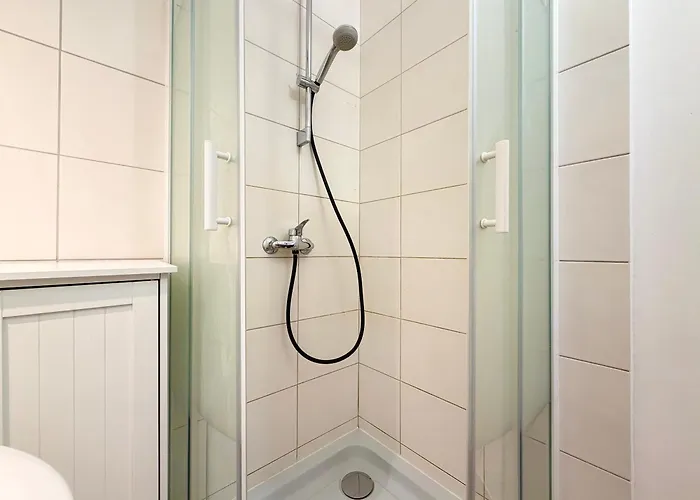 Apartman Zaporoska Skyline View By Bookinghost